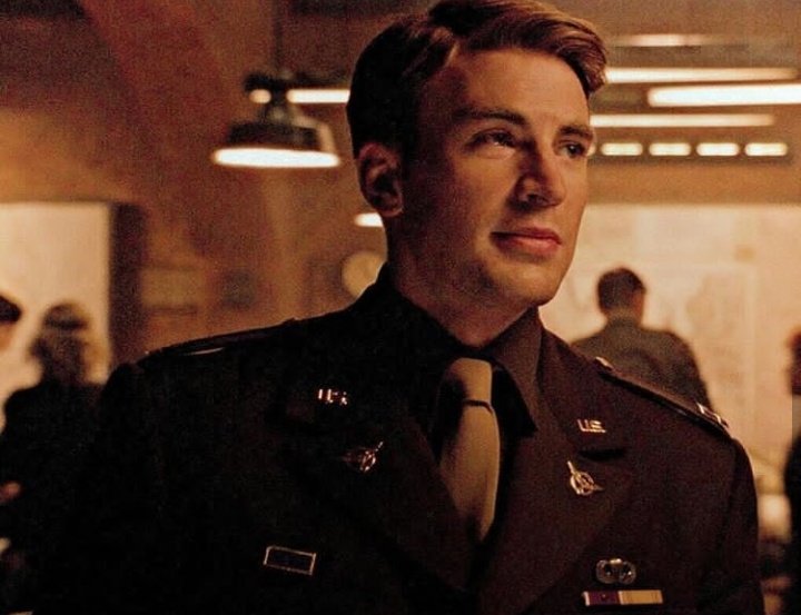v0lhalla's tweet photo. i miss steve rogers 🤧 https://t.co/qbydS0rkXS