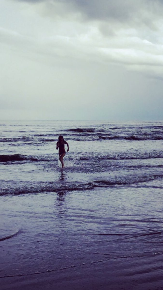 IMSMR's tweet image. Wave runner! 🌊 🏃🏻‍♀️ #SaturdayVibes