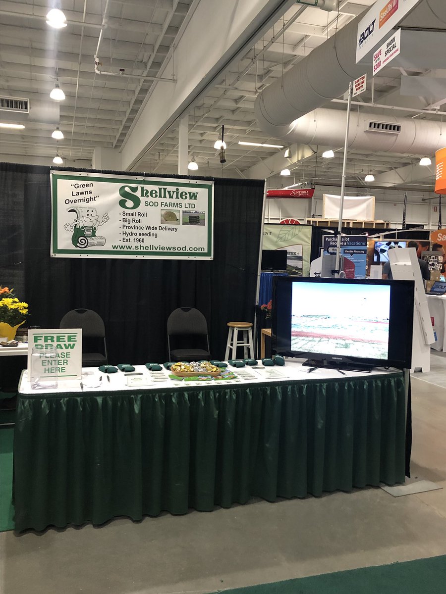 SaskSodGuy's tweet photo. Day 3 of HomeStyles Show, stop in at #ShellviewSodFarms booth and enter for a chance to win a $1000.00 credit note. #Saskatoon #Saskatchewan https://t.co/K0aeYAVf1G