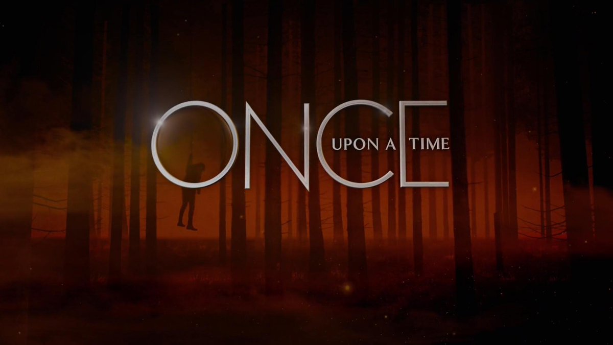 Однажды в сказке логотип. Однажды в сказке камелот. Реджина миллс и капитан крюк. Однажды в сказке фон. Однажды в сказке постер.