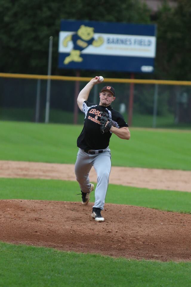 pknoll9's tweet photo. Great job on the mound today @brendan_knoll10. Way to attack the strike zone. @Ducks_Baseball @MinnStBaseball https://t.co/CTfnwUCuFn