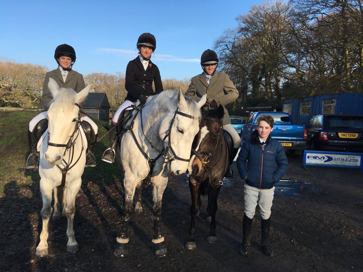 KSBSportDept's tweet photo. Good luck 🍀 to ⁦@KingsBruton⁩ #showjumping teams tomorrow ⁦@Pontispool⁩ competing in #NSEA competition, ⁦@KSBPrioryHouse⁩ Marcia &amp; Amy, ⁦@KSBOldHouse⁩ Sam and ⁦@KSBLyonHouse⁩ Paddy.#doubleclears needed. https://t.co/vPMPHsruHQ