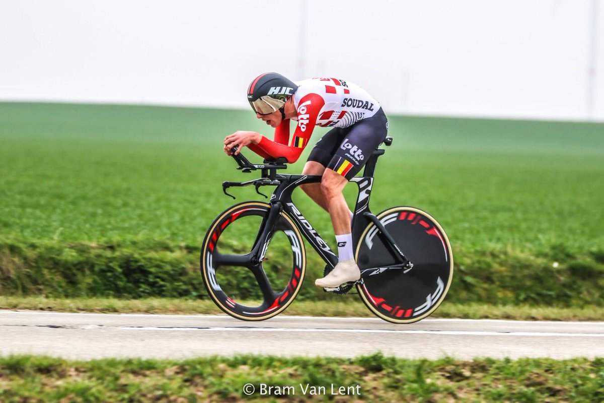 5th today at the national time trial in Montenaken. But I really want to say something about the safety for all the riders on the road today. Heared from a lot of colleagues that they had to watch out for traffic and cars on the circuit (including myself).