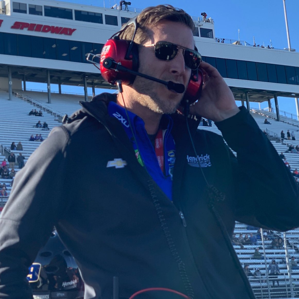 TeamHendrick's tweet photo. Focused. ๐ https://t.co/LoOgBhpAaB