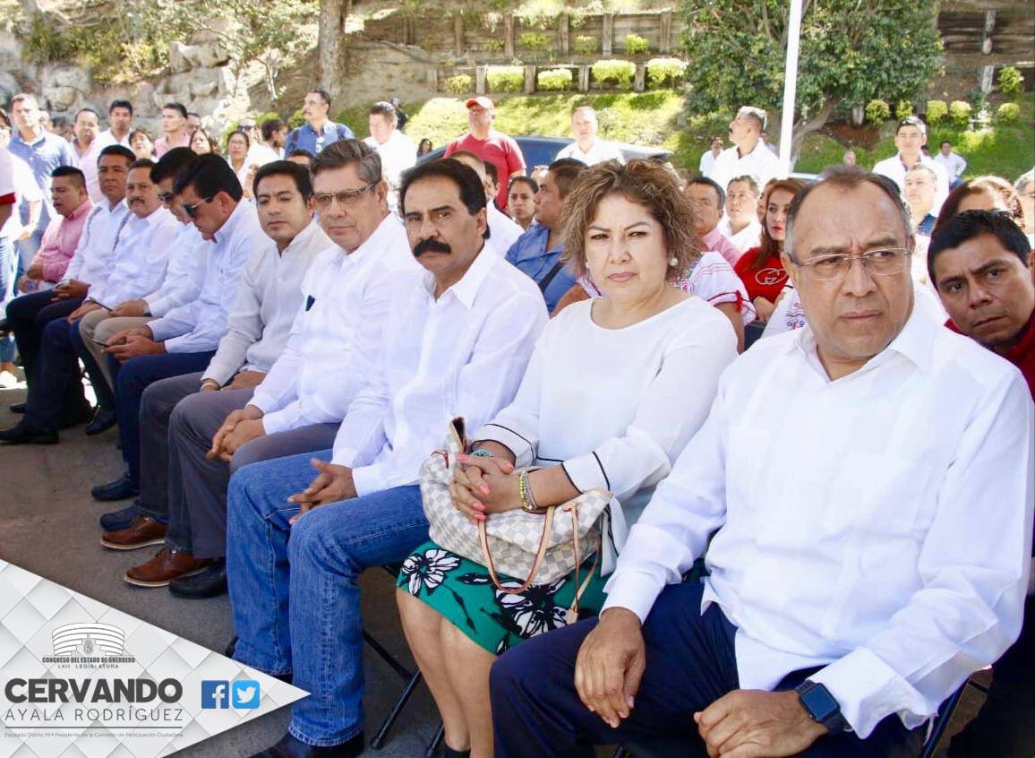 El legado de Luis Donaldo Colosio Murrieta sigue vivo. 

Hoy por la mañana acudí a la ceremonia del 25 aniversario luctuoso del entrañable Luis Donaldo, al igual que mis compañeros diputados y el gobernador del estado <a href="/HectorAstudillo/">HectorAstudillo</a>