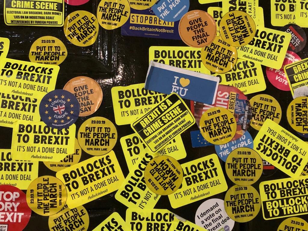 TheRewindersPRJ's tweet photo. #PeoplesVoteMarch #PutitothePeopleMarch https://t.co/obJasBW2oZ