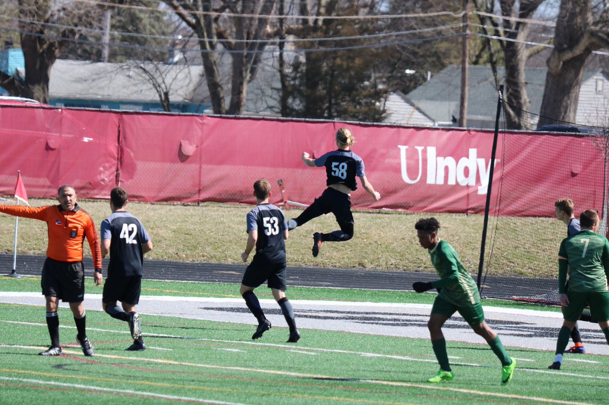 tyce_taylor's tweet photo. First collegiate game, first collegiate goal ⚽️💯 https://t.co/Eub8Wcfe9B