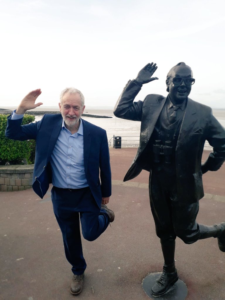 ForTheMany2020's tweet photo. When in Morecambe.... it's always wise to pay this statue a visit...😁 https://t.co/GxULh41gbL