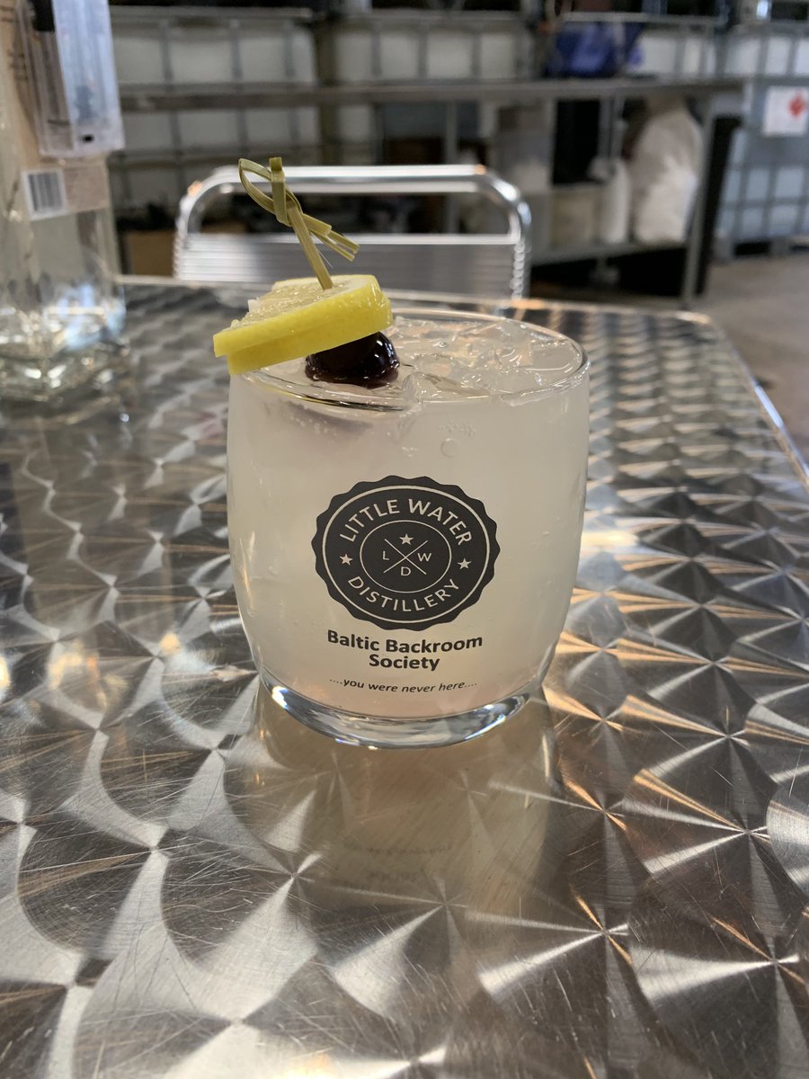 JustinPeticolas's tweet photo. Enjoying a “Phil Collins” at @littlewaterdist! #CheersTo2Years #RustedRevolver https://t.co/tacRd2YtS4