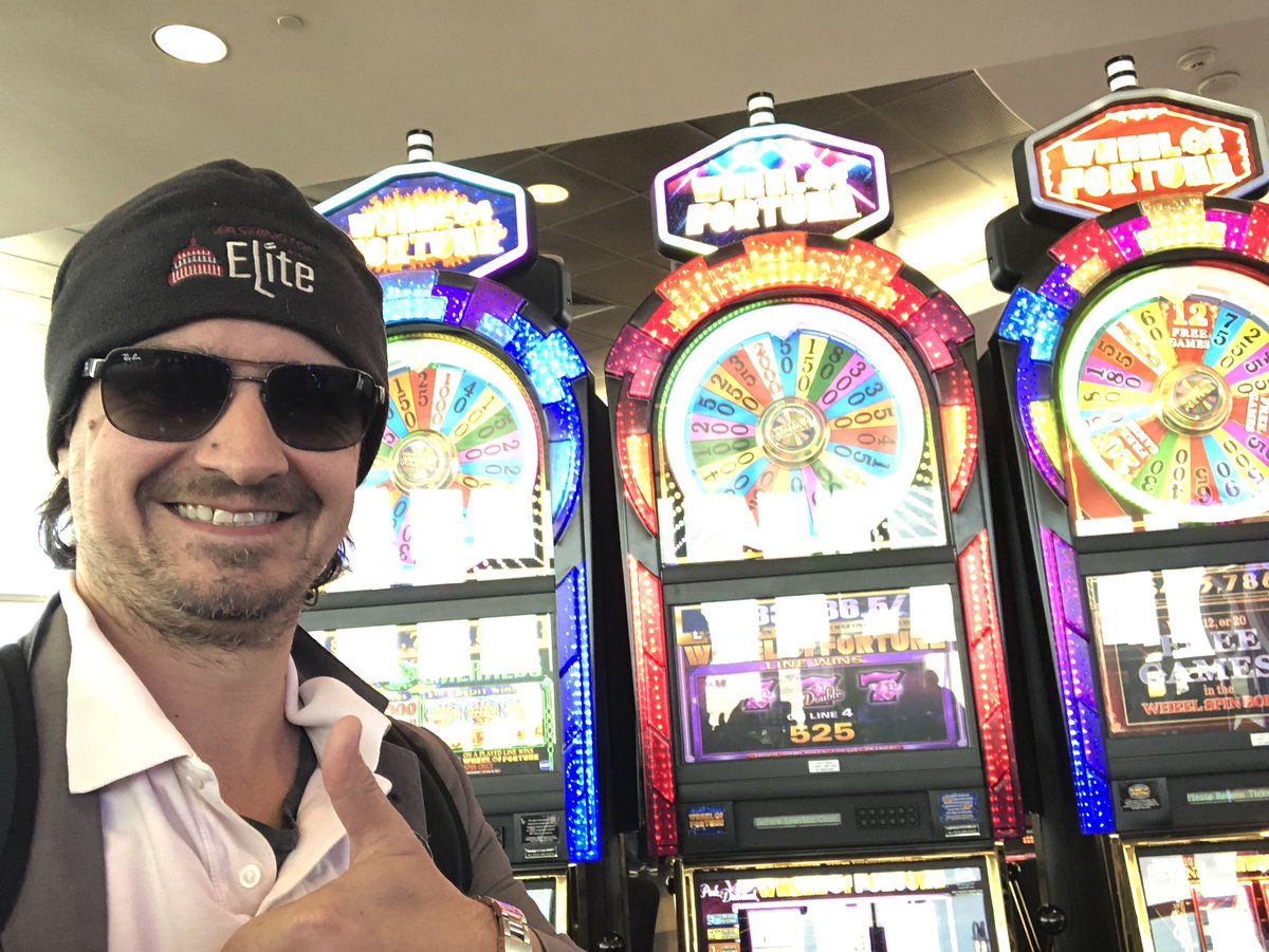 NetworksManager's tweet photo. Just landed in #Vegas after an absolutely crazy week. The #WashingtonElite team is meeting here in Sin City as we kill it at #Know2019, our veteran #BlindHockey charity event and the Latin America conference. Millionaires will be made this week! 
#SafetyBit $BSTY #CoinLotto $PAC https://t.co/sdqa25jbag