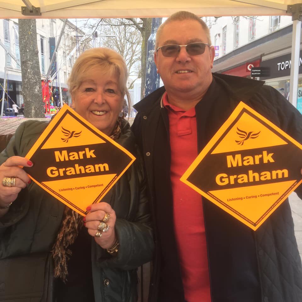 LeeHunt6's tweet image. Lots @portsmouthld #Portsmouth citywide campaigning today from @LibDems street stalls to #LibDemDoorstep #LibDemChats leafleting #Community #LibDems #Working4You #WorkingAllYearRound