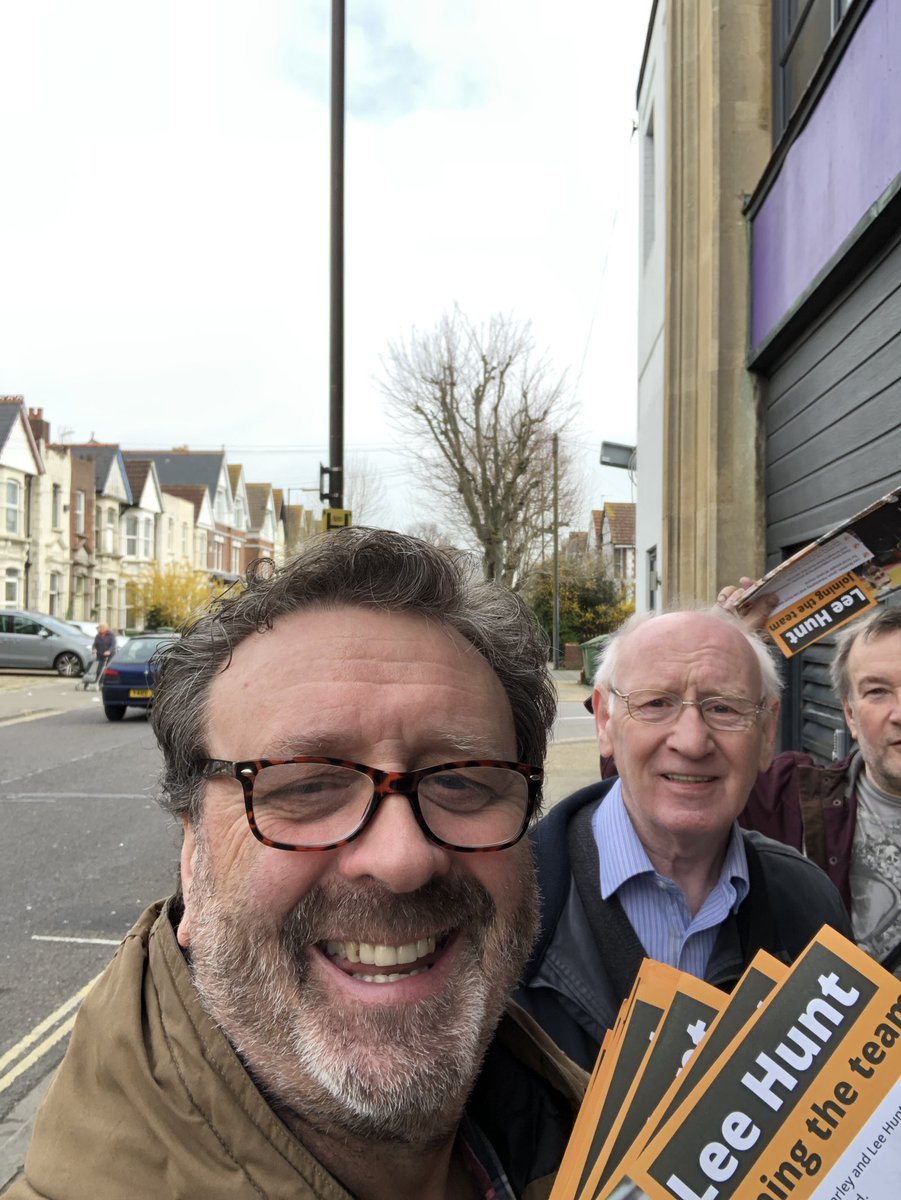 LeeHunt6's tweet image. Lots @portsmouthld #Portsmouth citywide campaigning today from @LibDems street stalls to #LibDemDoorstep #LibDemChats leafleting #Community #LibDems #Working4You #WorkingAllYearRound