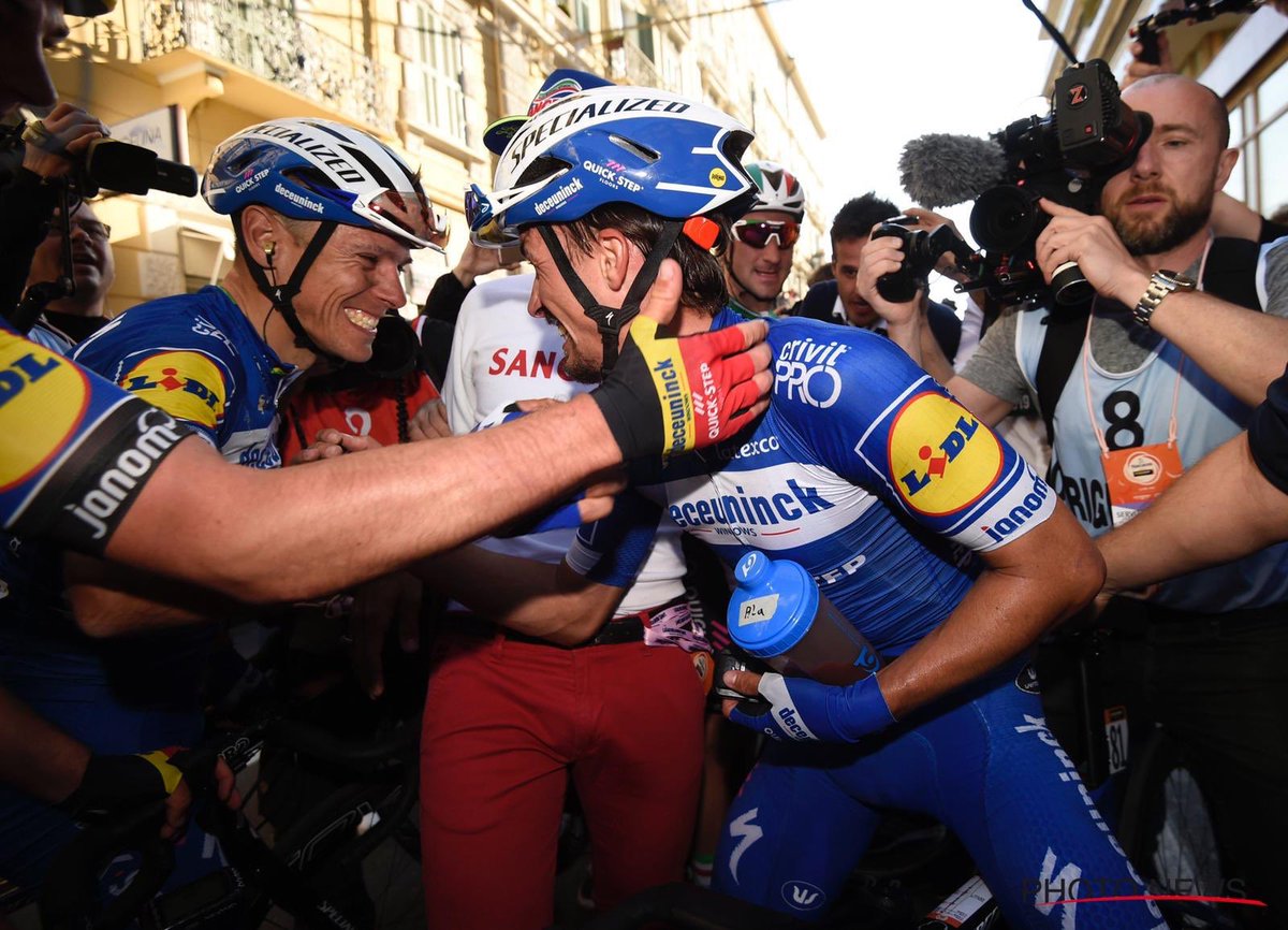 6Dnutrition's tweet photo. First thing you do after winning a 298K Monument? Say thanks to your team mates and drink a well deserved 6d recovery shake! Congrats @alafpolak and @deceuninck_qst 🙌🏼 #MSR #ProudPartner #6dSportsNutrition #WhereScienceMeetsSports https://t.co/fRH5fB3opn