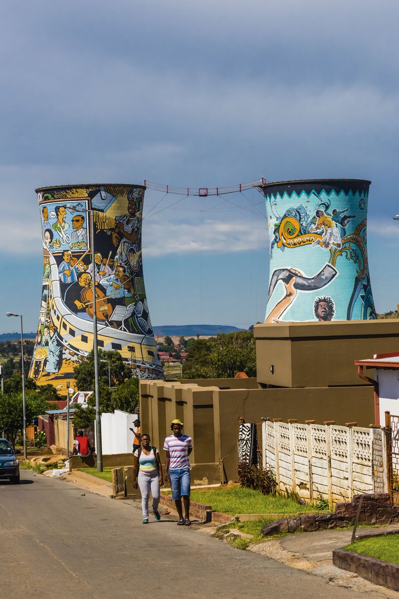 Spots2Travel's tweet photo. Johannesburg: A tour of Soweto township https://t.co/PNKF6IXvwi https://t.co/mGAB1Au8YQ