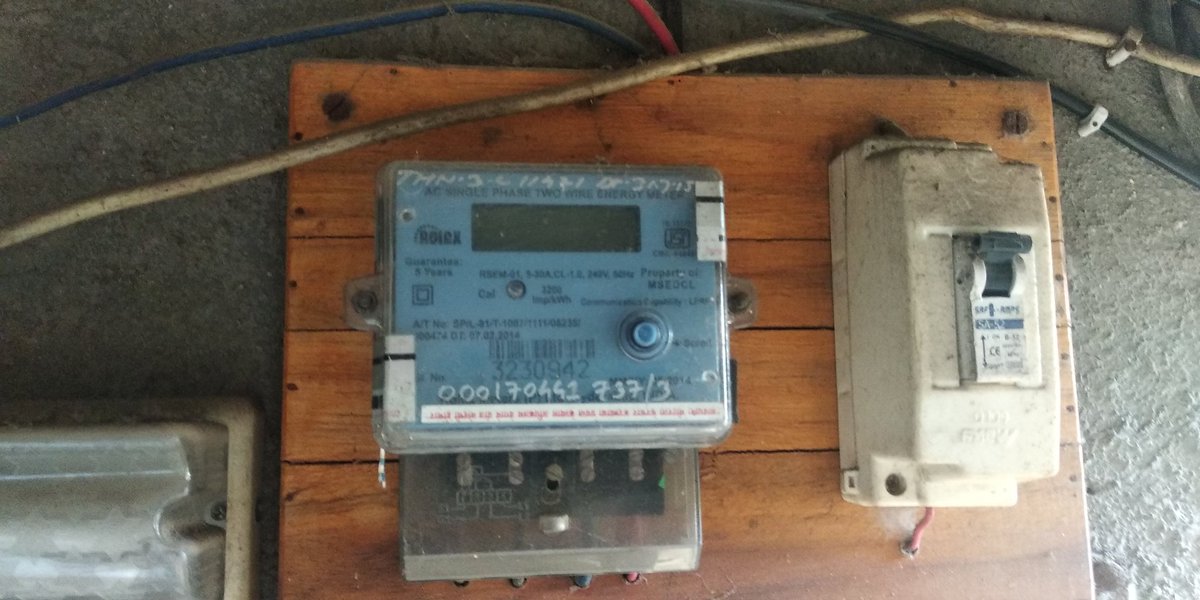 333Hanzala's tweet photo. @MSEDCL @EE_Bhandup @mse meter display faulty from 22-3-2019 . Complaint has been submitted on same day but no person has come to resolve the issue ? Kindly resolve it fast please ! https://t.co/cKP6GBghgJ