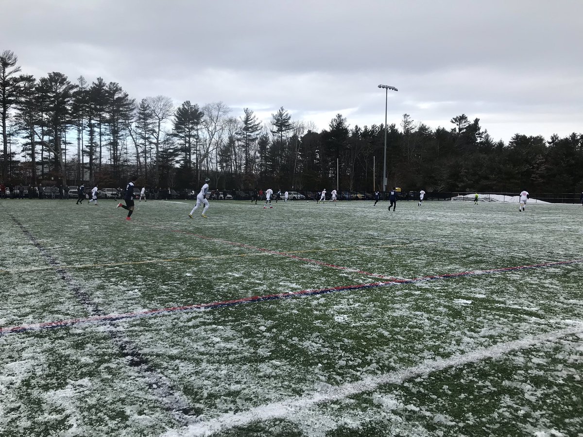 ElmiraMSOC's tweet photo. Experiencing all kinds of weather recruiting today at the @NEFC_US Spring Showcase! #BuildingForBanners https://t.co/HlgpUBtTuL