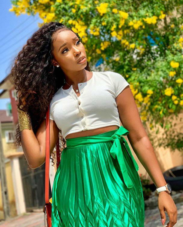 CrownedTreasure's tweet photo. #bbnaija I can't get over this smile and how ravishing you look Bam ❤❤❤❤❤
#DoubleWahalaReloaded #Bamteddy https://t.co/M5OAzsBWeL
