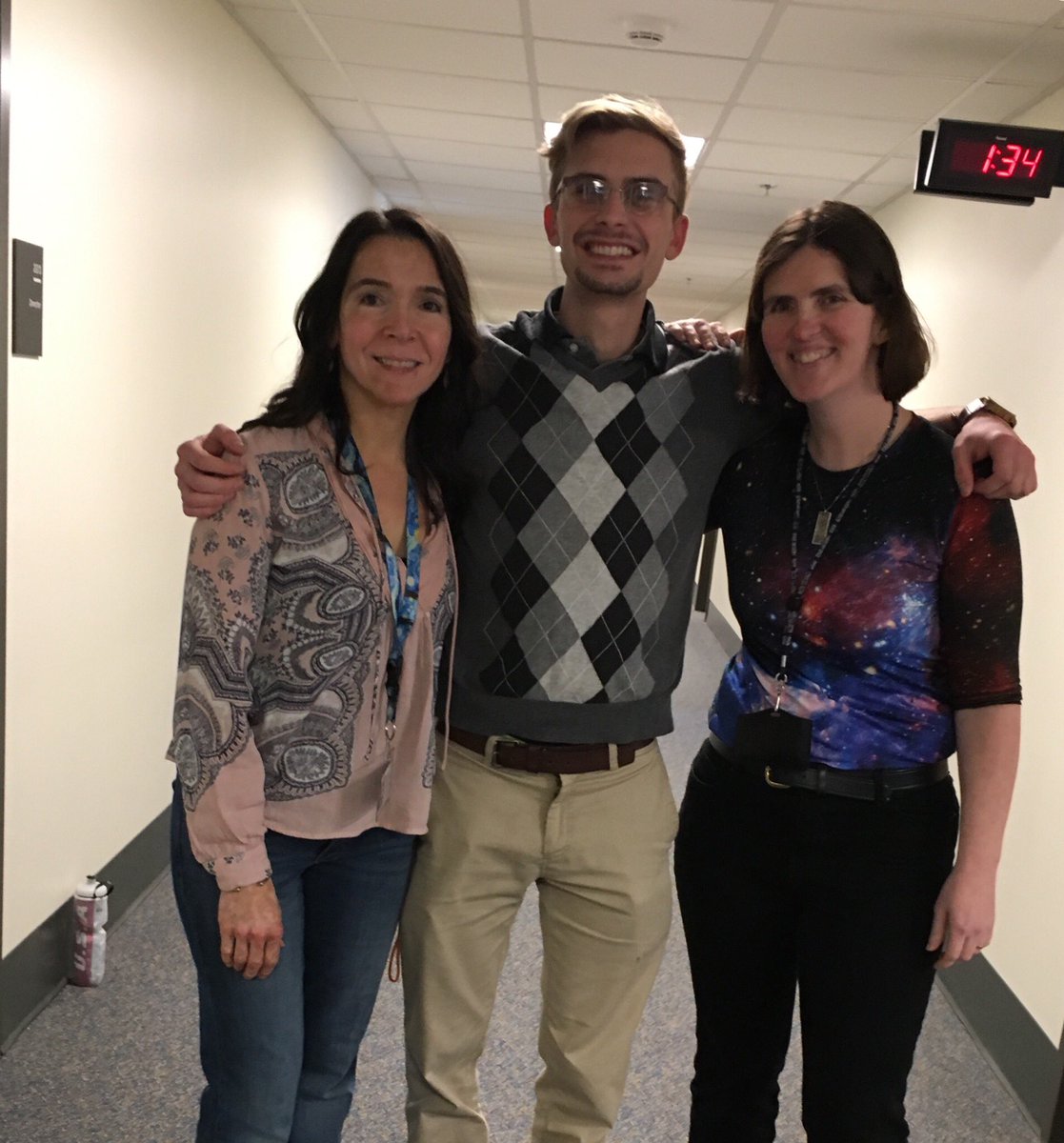 MSB_Outreach's tweet photo. Parent workshop today on accessibility with smartphones, iPads and screen readers.  Presented by MSB Technology Teachers, Cody LaPlante and Gina Fugate and Parent Coordinator, Renee Kirby. @msb1853 https://t.co/4TQK1Igceb