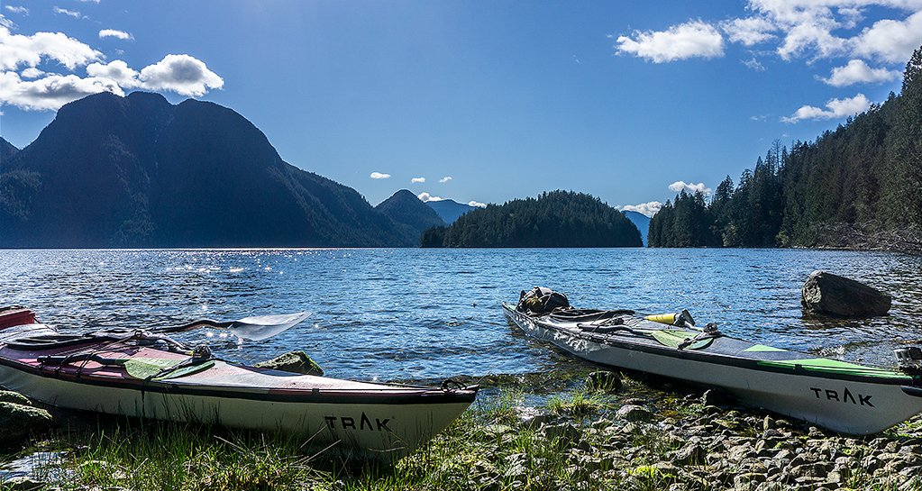 OutdoorAdvShow's tweet photo. #OASCalgary Come &amp; see how you can take the TRAK 2.0 with you anywhere, &amp; even carry it on your back into the backcountry! Visit the @TrakKayaks booth at #526 all wknd &amp; don't miss out on your chance to experience the TRAK 2.0! Exclusive offer for TODAY &amp; TOMORROW ONLY to order! https://t.co/65InP2m3Ip