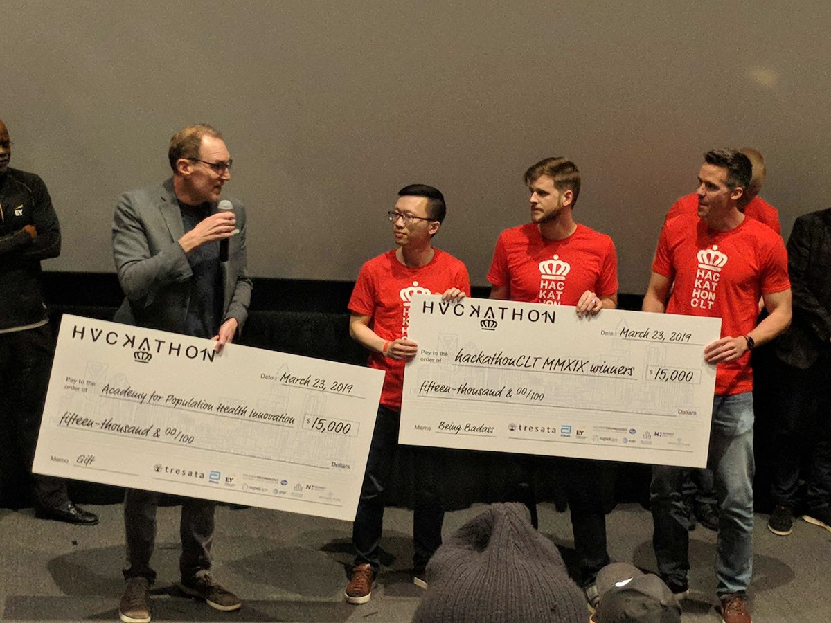ChangLeeTW's tweet image. Still can&apos;t believe we won #hackathonclt —what a ride @welchlabs @KurtDowswell  #neverssl #crazy8 #rainforest biggest thanks to the organizers. Let&apos;s keep going and bring goodness to people in our city.