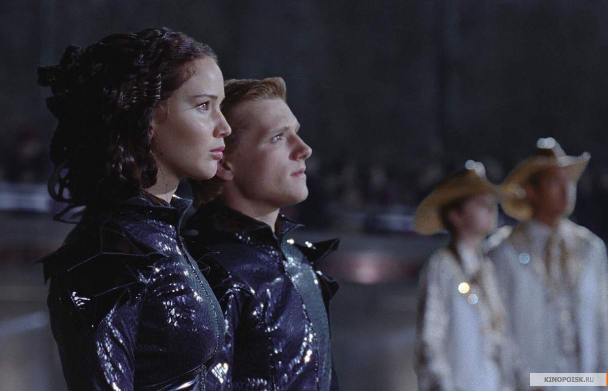 PopCrave's tweet photo. 7 years ago today, the film adaptation of Suzanne Collin's global phenomenon "The Hunger Games" was released in theaters. The film earned $694 MILLION at the global box offices, and helped propel the careers of Jennifer Lawrence, Josh Hutcherson and Liam Hemsworth. https://t.co/5bkHNC7KeD