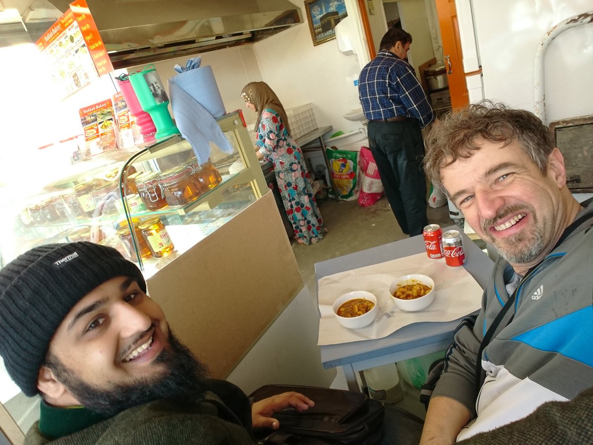 Chillibeans66's tweet photo. Another reason to love Harehills ♥ found myself with my wonderful learned dear friend @Adam_leedsboy welcomed into a local Kurdish-Iranian bakery, and treated to fresh Naan and beautiful chicken masala. Thank you to my new young friend U aswell - a baker in the making https://t.co/r5A6OPizpn