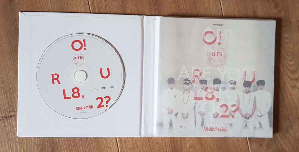 BTS - O!RUL8,2?Photocards : Tae & groupFavorite Song : Coffee