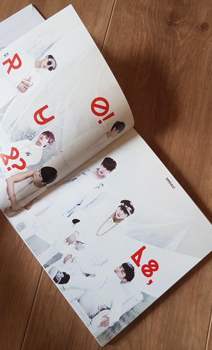 BTS - O!RUL8,2?Photocards : Tae & groupFavorite Song : Coffee