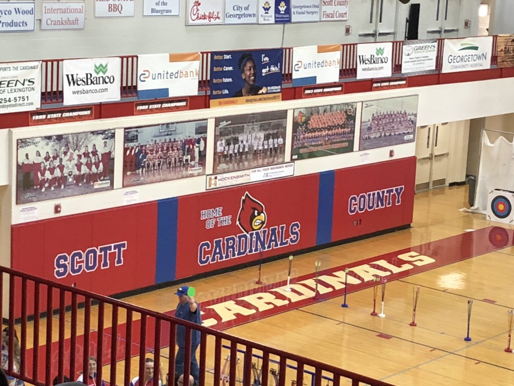 BLacefield's tweet photo. After Track on to Georgetown for archery πΉ π―
Was surprised to see Scott Co mascot was the Cardinals......figured it was the fighting Ryan Quarles @RyanQuarlesKY !!!
#WoodfordCounty
#ArrowJackets https://t.co/qKpUT6Mcdg
