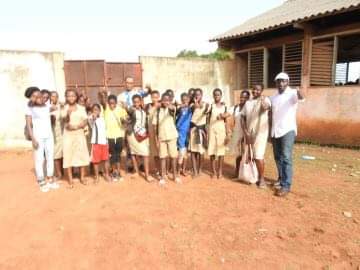 BeninRijlf's tweet photo. Vendredi 22 Mars dernier au Bénin, le RIJLF Bénin, en partenariat avec l'ONG Africa Mondo, a célébré conjointement deux événements la Journée Internationale de la Femme (JIF) et la Journée Internationale de la Francophonie (JIF). https://t.co/EhMyZZud78