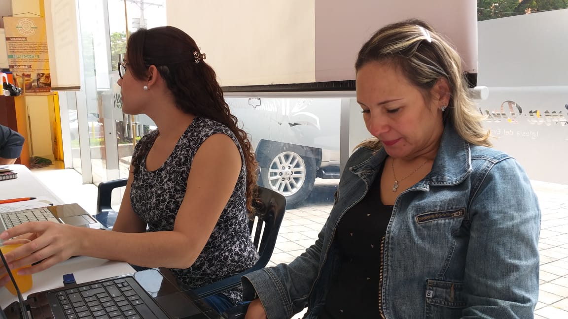afcf50e9eb33479's tweet photo. Satisfactoriamente y para La Gloria de Dios, hemos Celebrado el día de hoy sábado 23 de marzo 2019 la Asamblea anual de La Fundación *"DA LA MANO"* @IntimaDevocion
#DaLaMano https://t.co/hDFFLDFLVb
