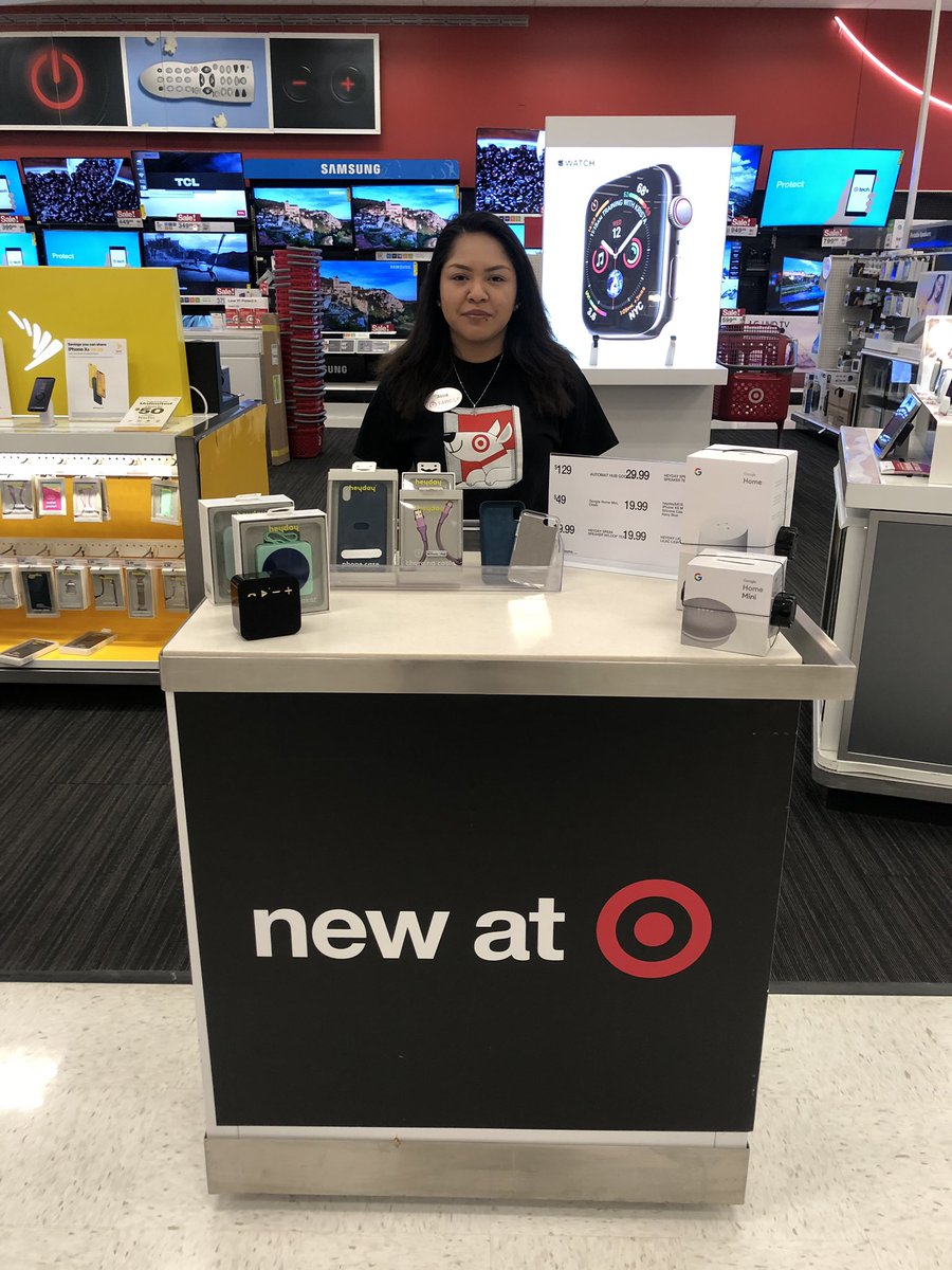 carlangas208's tweet photo. Looking for new phone accessories #heyday, looking for a #googlehome, or looking for a new cosmetic item come to #T2078 and try something new. #target #demo #sellsellsell #WorkSomewhereYouLove #chicagotarget https://t.co/fMjAedWGKZ