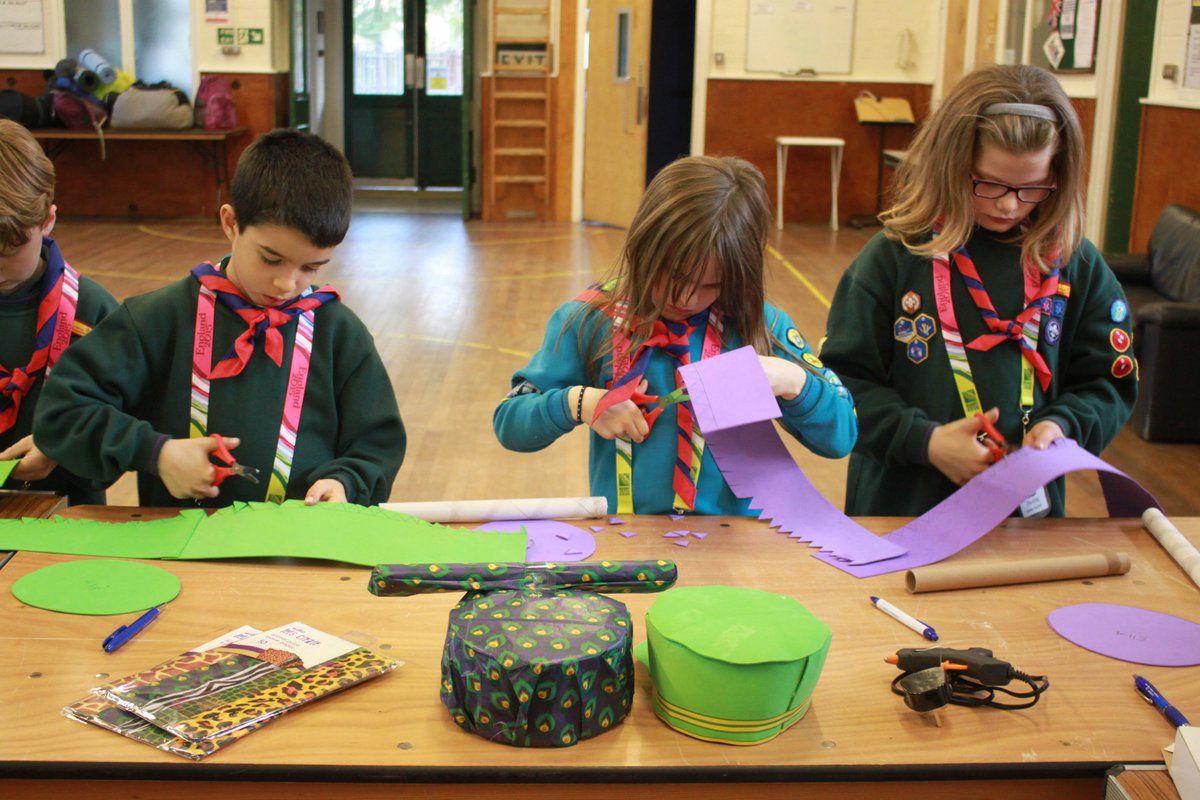 SuttonSnaggles tweet media