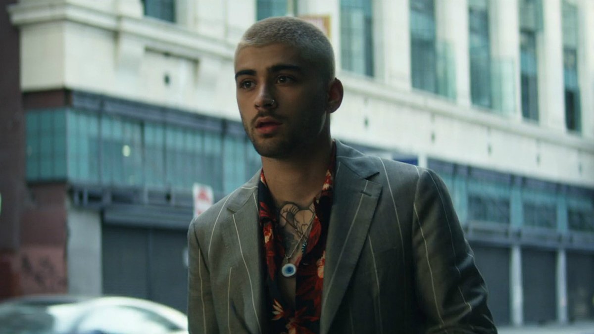 beautifulcelebz's tweet photo. RT for "Sucker" by Jonas Brothers 
LIKE for "Dusk Till Dawn" by Zayn Malik ft. Sia https://t.co/CHNtrMuJqN