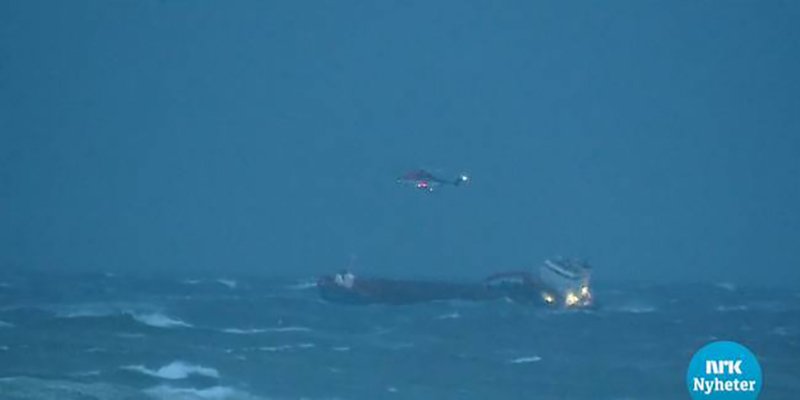CruiseIndustry's tweet image. Cargo Ship Assisting in Viking Sky Rescue Issues Distress Call tinyurl.com/y6t3tcoa
