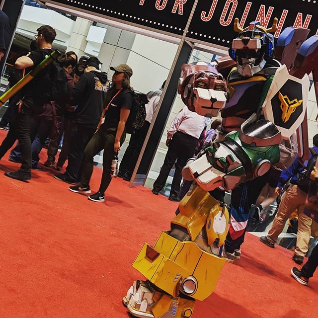 WeAreCosplay's tweet photo. Only a few remaining spots for our 3:45 costume showcase! Sign up at our booth in Cosplay Central! #c2e2 #wearecosplay https://t.co/ZUSdZaiRvi