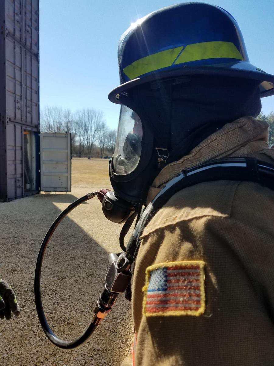 ExplorerPost413's tweet image. Today the @RockfordFire @ExplorerPost413 is at Cherry Valley Fire at the @IFSI Regional #FireExplorers training event. Learn more about our Explorer Post at rockfordil.gov/city-departmen…