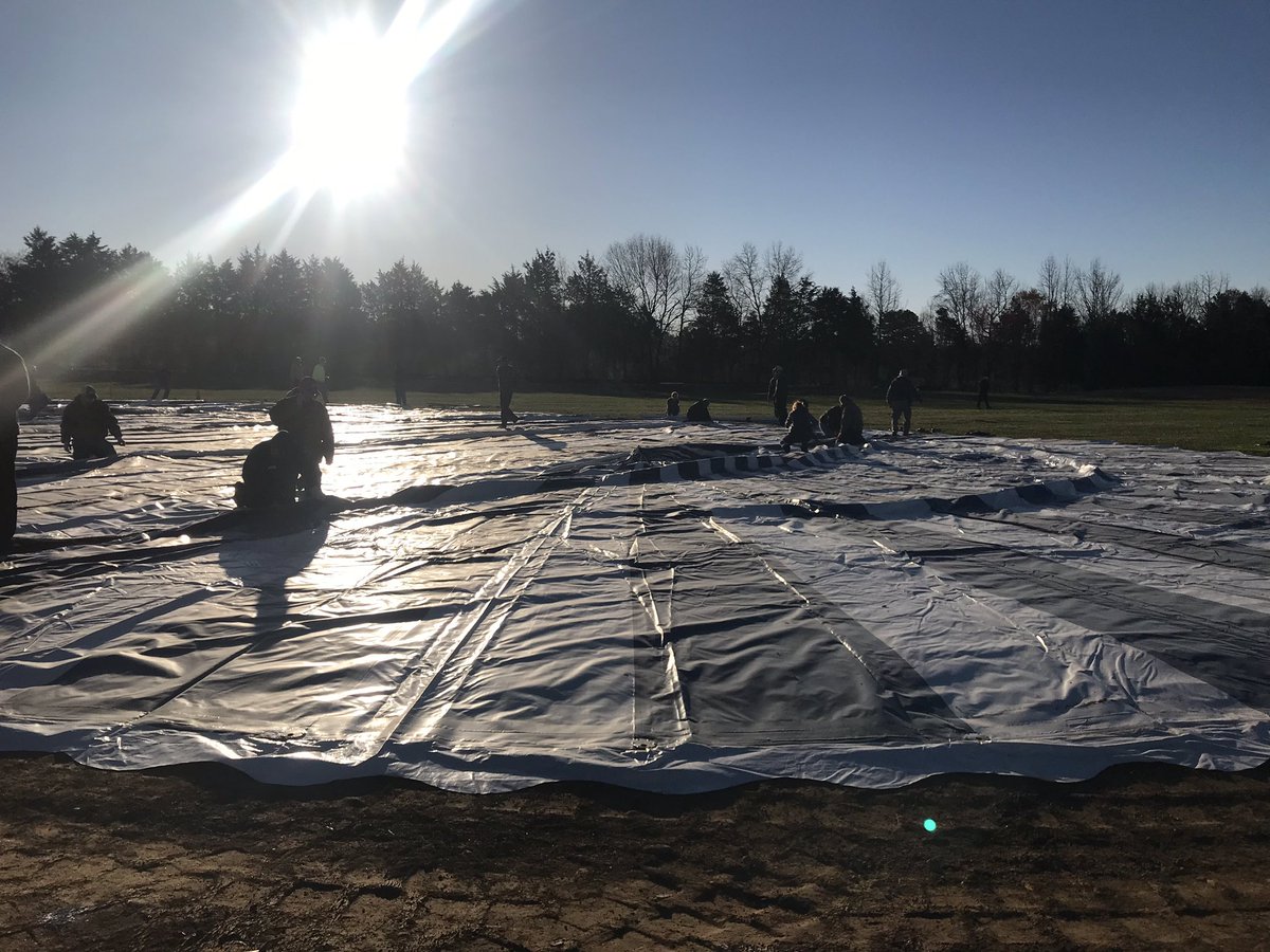 vhopeministries's tweet photo. Praise the Lord the tents in the air! Thankful for 110 men coming in from 3 different states to help get the tent setup today! Praying for God to save a multitude of souls in the days and weeks to come!!! Please help us pray for the #TriangleAwakening https://t.co/8KiNtXHBup