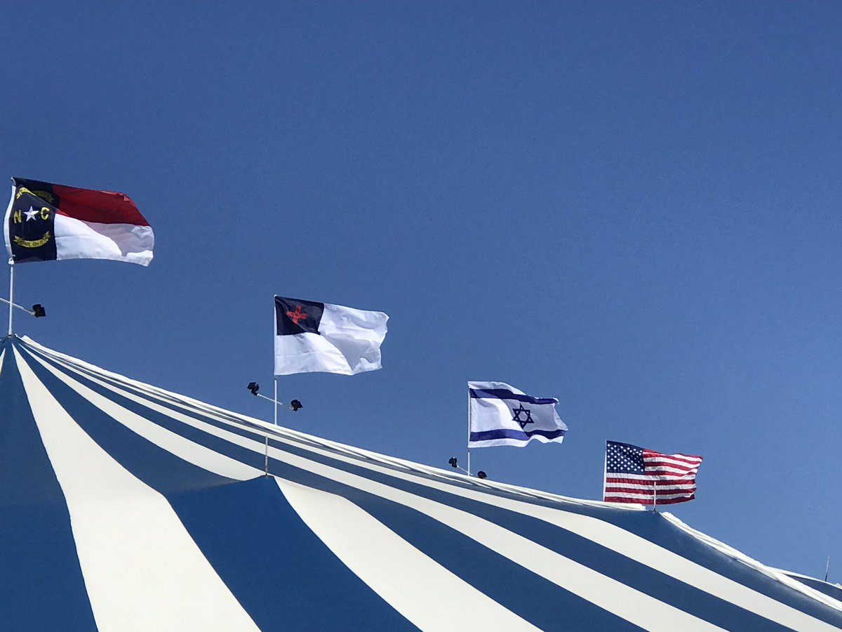 vhopeministries's tweet photo. Praise the Lord the tents in the air! Thankful for 110 men coming in from 3 different states to help get the tent setup today! Praying for God to save a multitude of souls in the days and weeks to come!!! Please help us pray for the #TriangleAwakening https://t.co/8KiNtXHBup