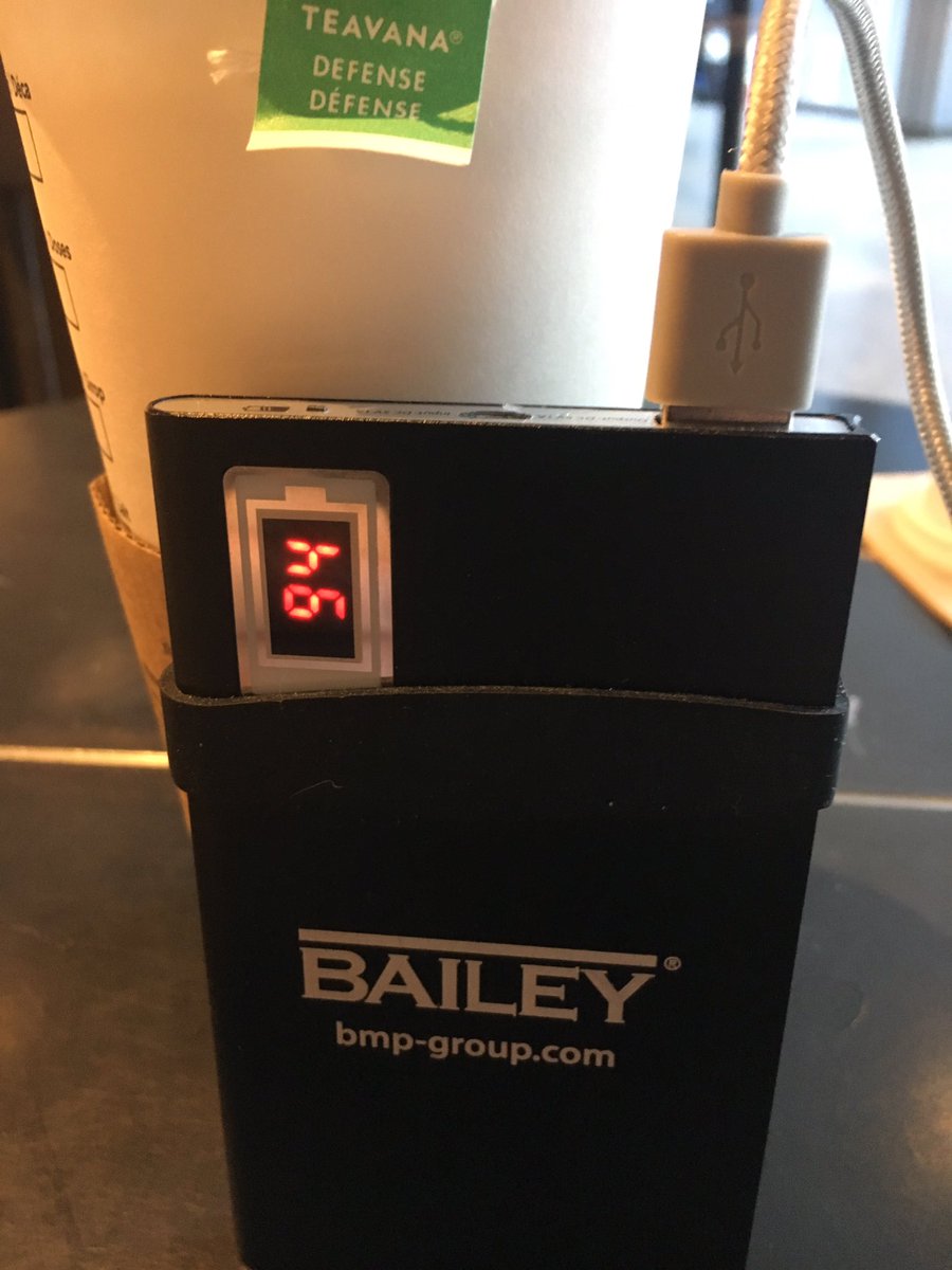stantsy's tweet photo. When your #phone needs a little juice always good to have my @baileymetal phone charger on me and O yeah a #citrusdefender from #Buckies never hurt either @Starbucks #tea https://t.co/CIjIgXtYL9