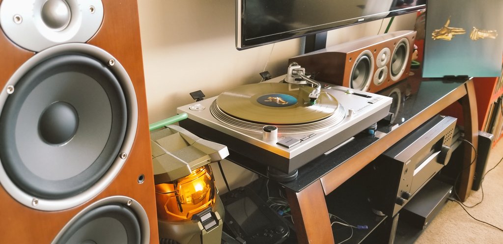 GoogalyDoogaly's tweet image. #RTJ3