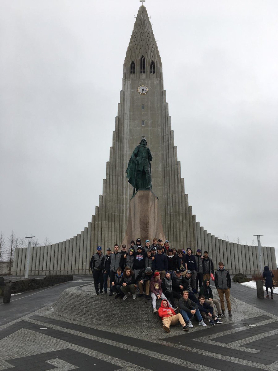 CraigGhoti's tweet photo. Reykjavík landmark church and Lief Erickson https://t.co/Kf9JfU8wSk