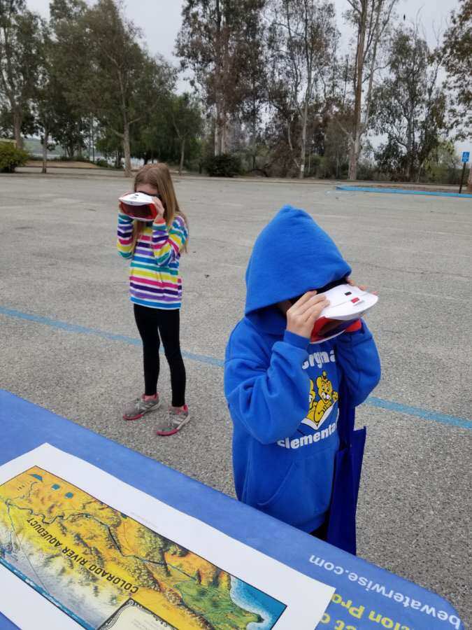 mwdh2o's tweet photo. Today we’re at two #SoCal locations sharing our #CoRiver Aqueduct Virtual Reality tour. Thanks @ElsinoreEddie and @RivCoParks for having us today at your fun Saturday community events! #thinkh2o https://t.co/gRu7BknnhA