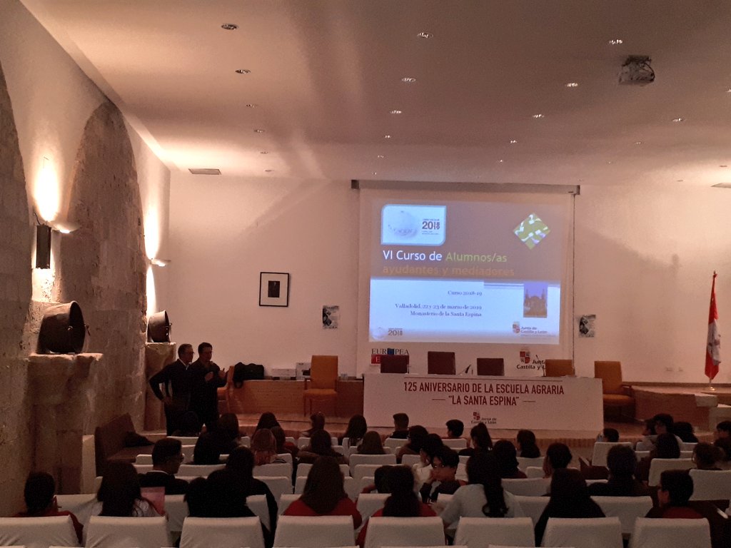 María García Infante tweet media