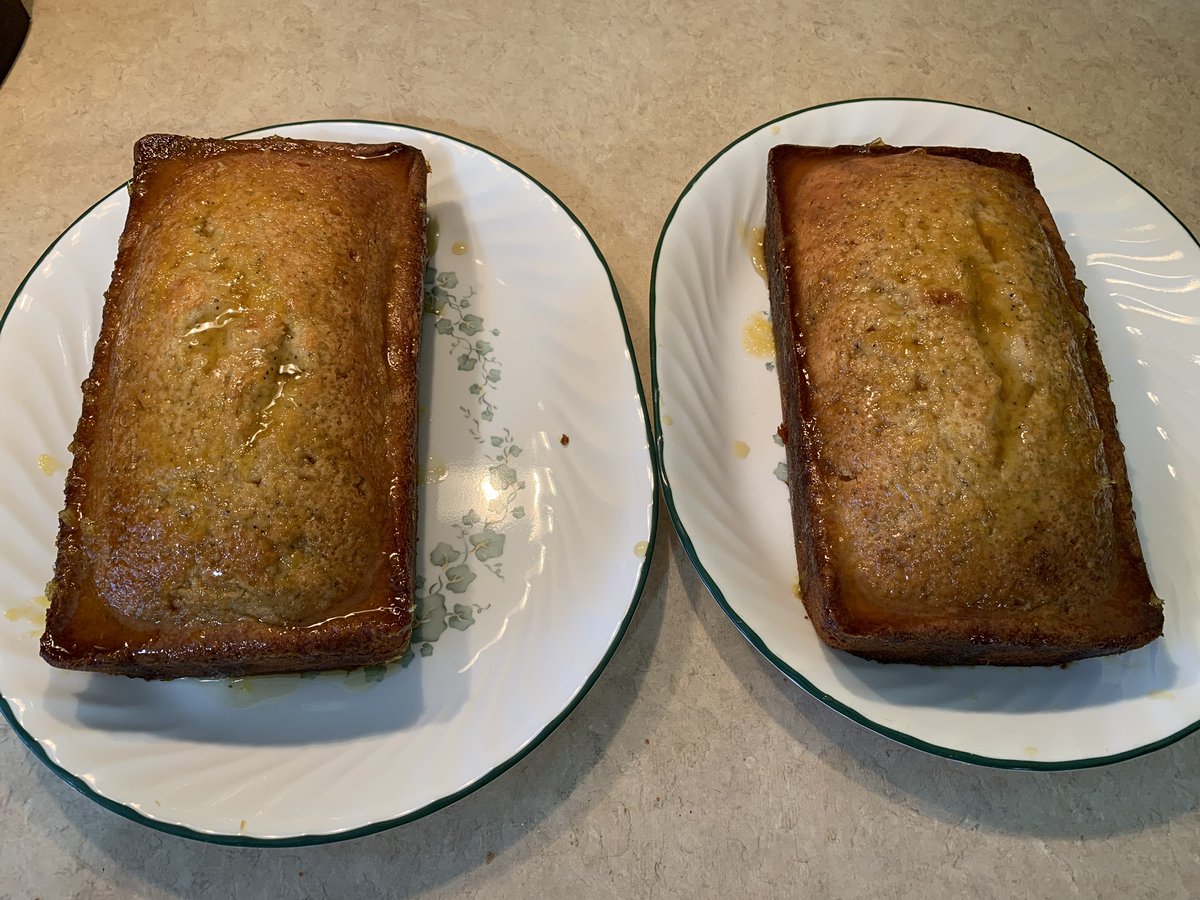JulieKluge1's tweet photo. @cliveomalley Turned out good and smell awesome! #AlmondBread https://t.co/NzLGveH8xY