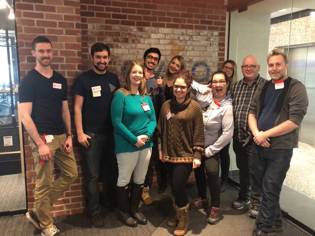 learningcodeyqb's tweet image. Atelier HTML & CSS en cours chez @coveo avec un groupe super sympa! Merci Québec City Reading Council et à nos bénévoles d’avoir appuyé l’événement ❤️#clcCode4Change
#LadiesLearningCode