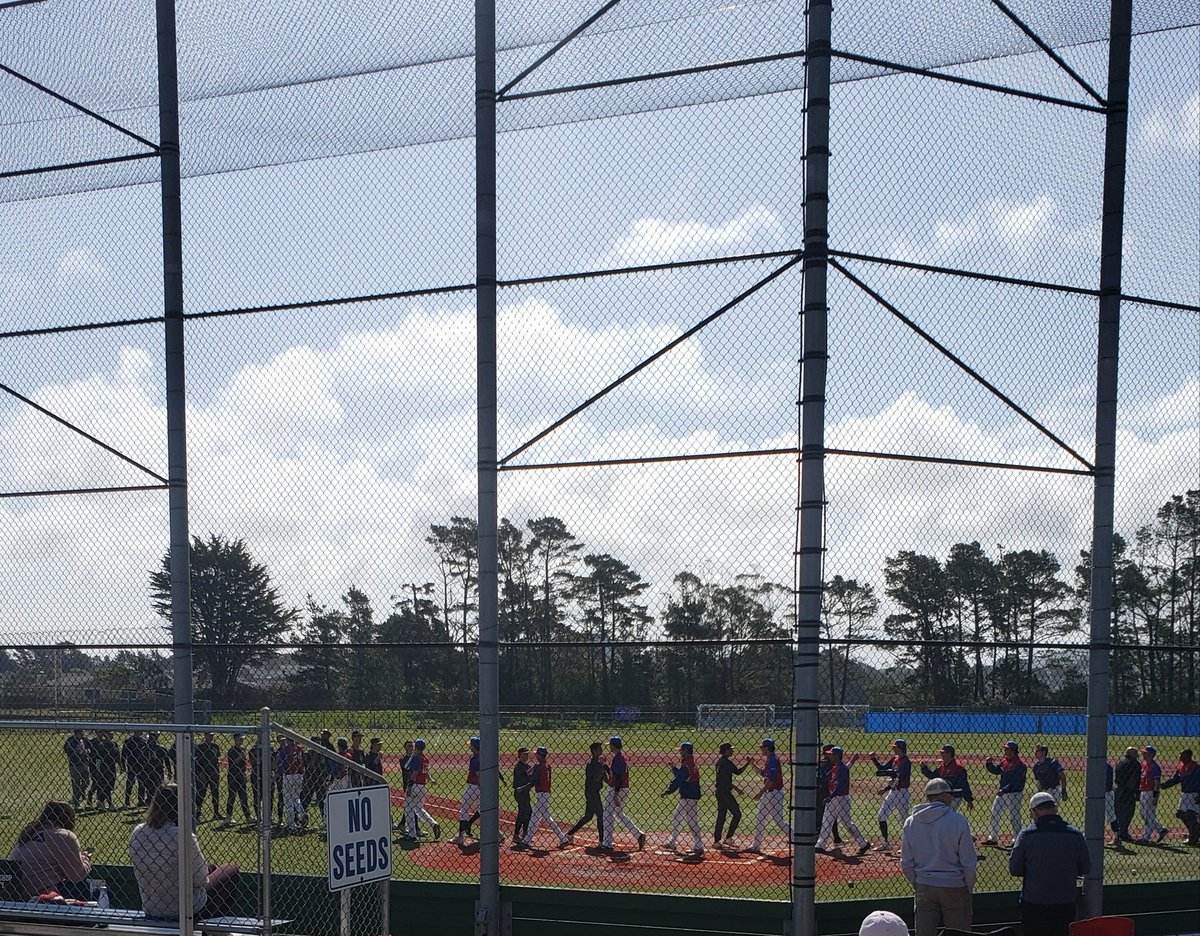 GaggeroC's tweet photo. SI Wildcats shaking hands with Mitty after a 1-0 win today. Jack Dyke complete game Shut out and game winning HR for Cats! @JDyke19
@SIscores @WCALSports @SICatsBaseball https://t.co/cjKsuv6D5U
