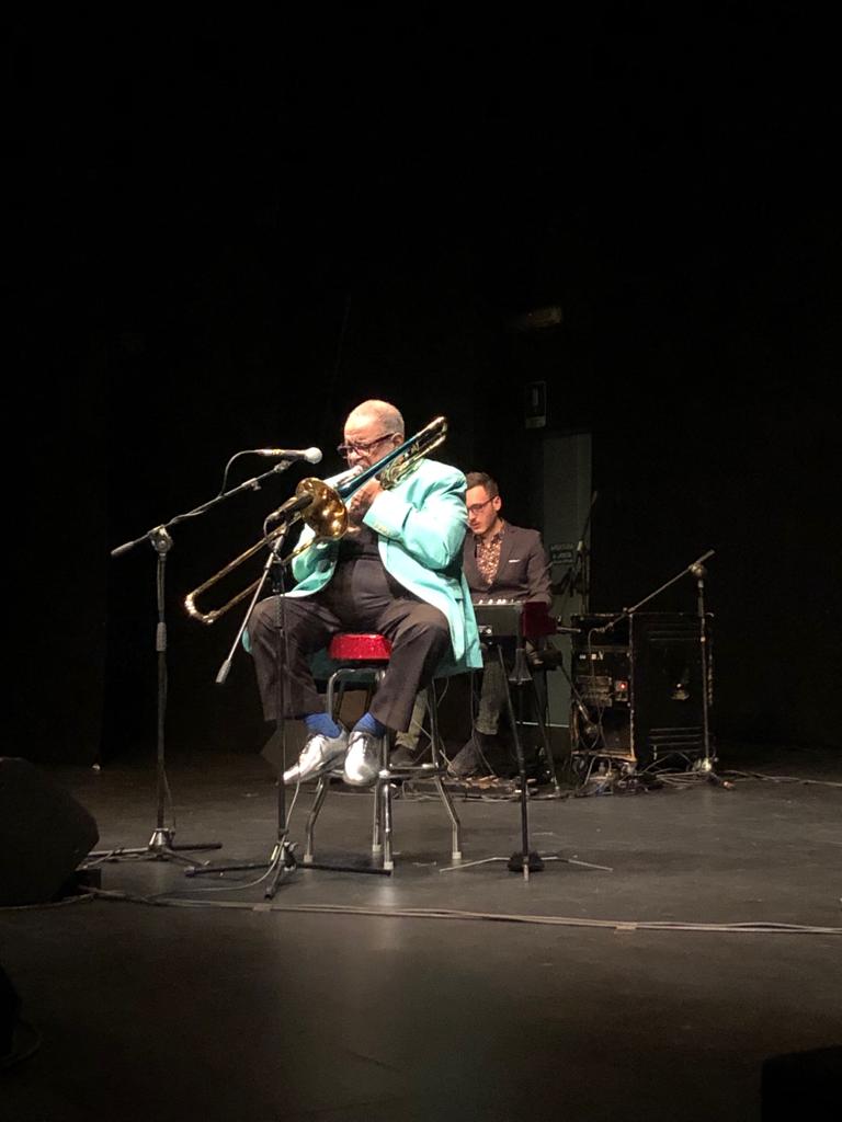 W O W! Che serata ad #Avigliana con Fred Wesley! 🎺 #Tjf #Piemonte #Jazz #Jazzmusic <a href="/DueLaghiJazz/">Due Laghi Jazz</a> <a href="/PiemonteDalVivo/">PiemonteDalVivo</a>