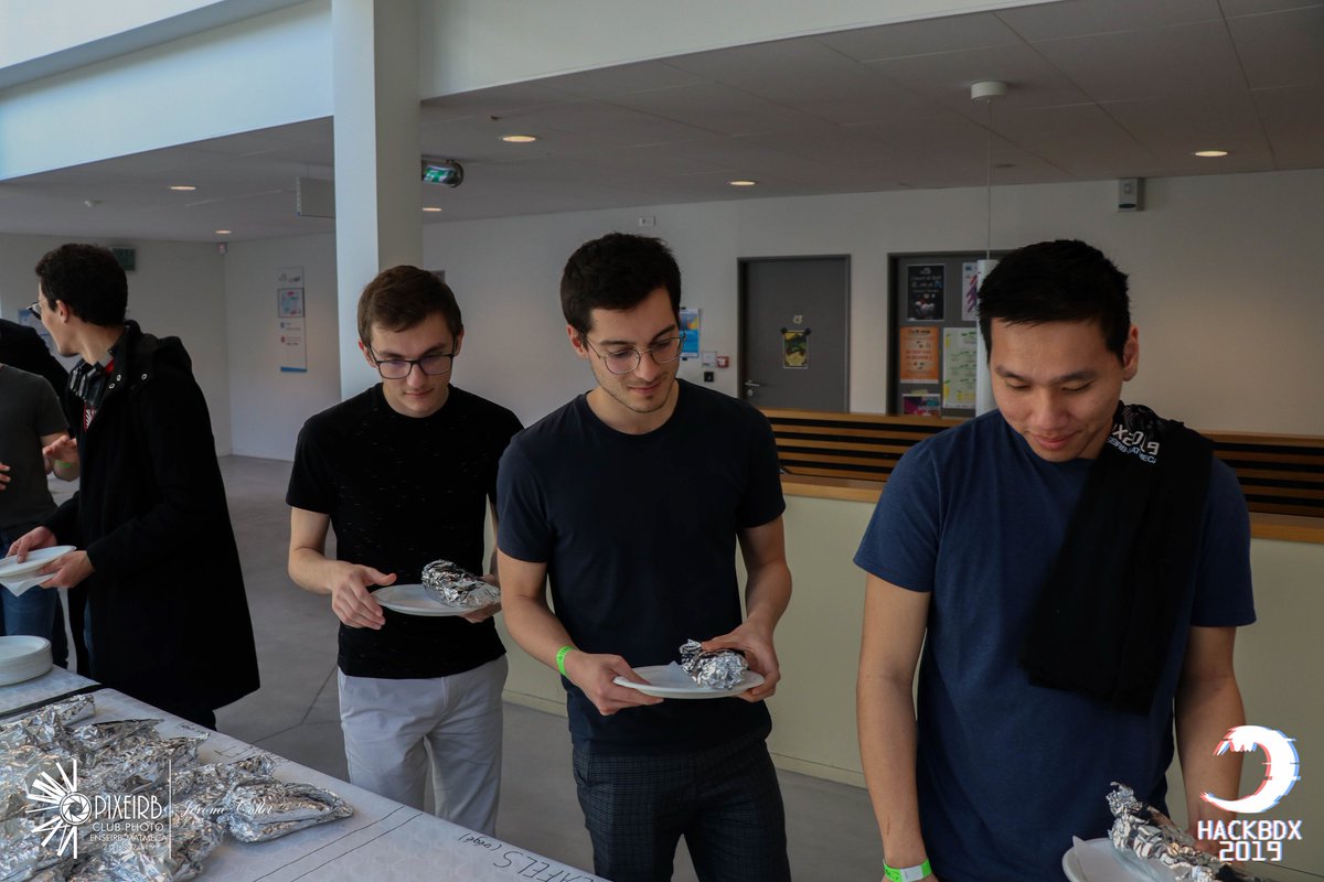 pixeirb's tweet photo. #hackbdx19 https://t.co/9XVo6bIw7l