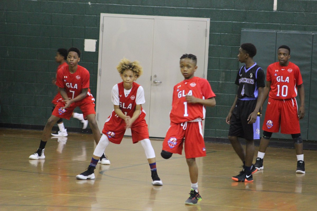 GLABasketball's tweet photo. Locked in and ready for bracket play tonight at 7:15! Great start to the season as we move 2-0 in pool play! Having fun and growing this weekend at @PQSports #ATLTOC https://t.co/LVzQ8fhYDc